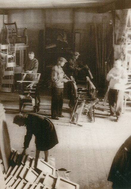 Swarzędzkie Fabryki Mebli