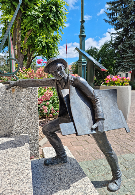 Rzeźba miejska Józef Inżynier